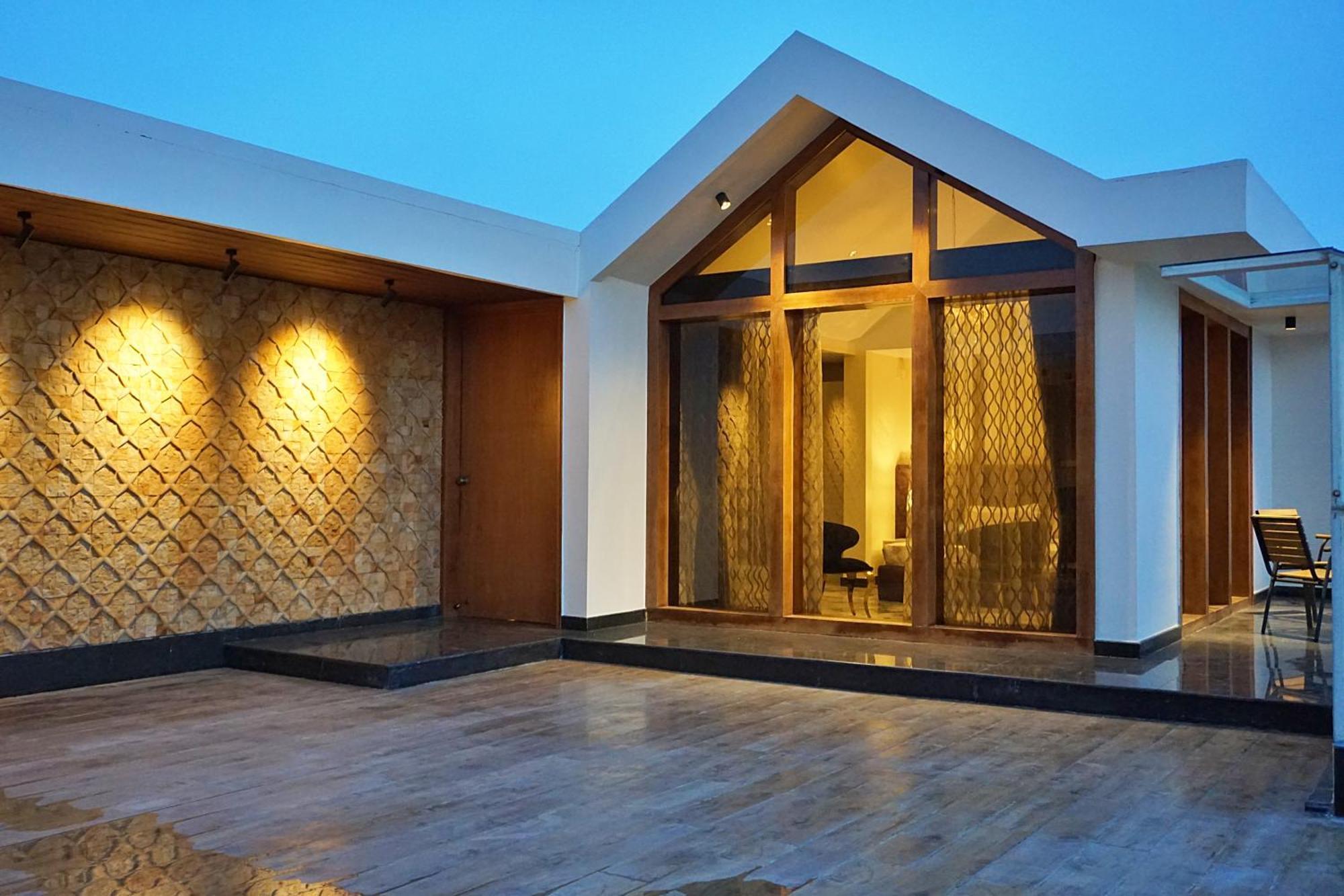 דירות העיר בנגלור The Pentouz On 100 Feet Road Indiranagar - An Urban Luxury Retreat מראה חיצוני תמונה