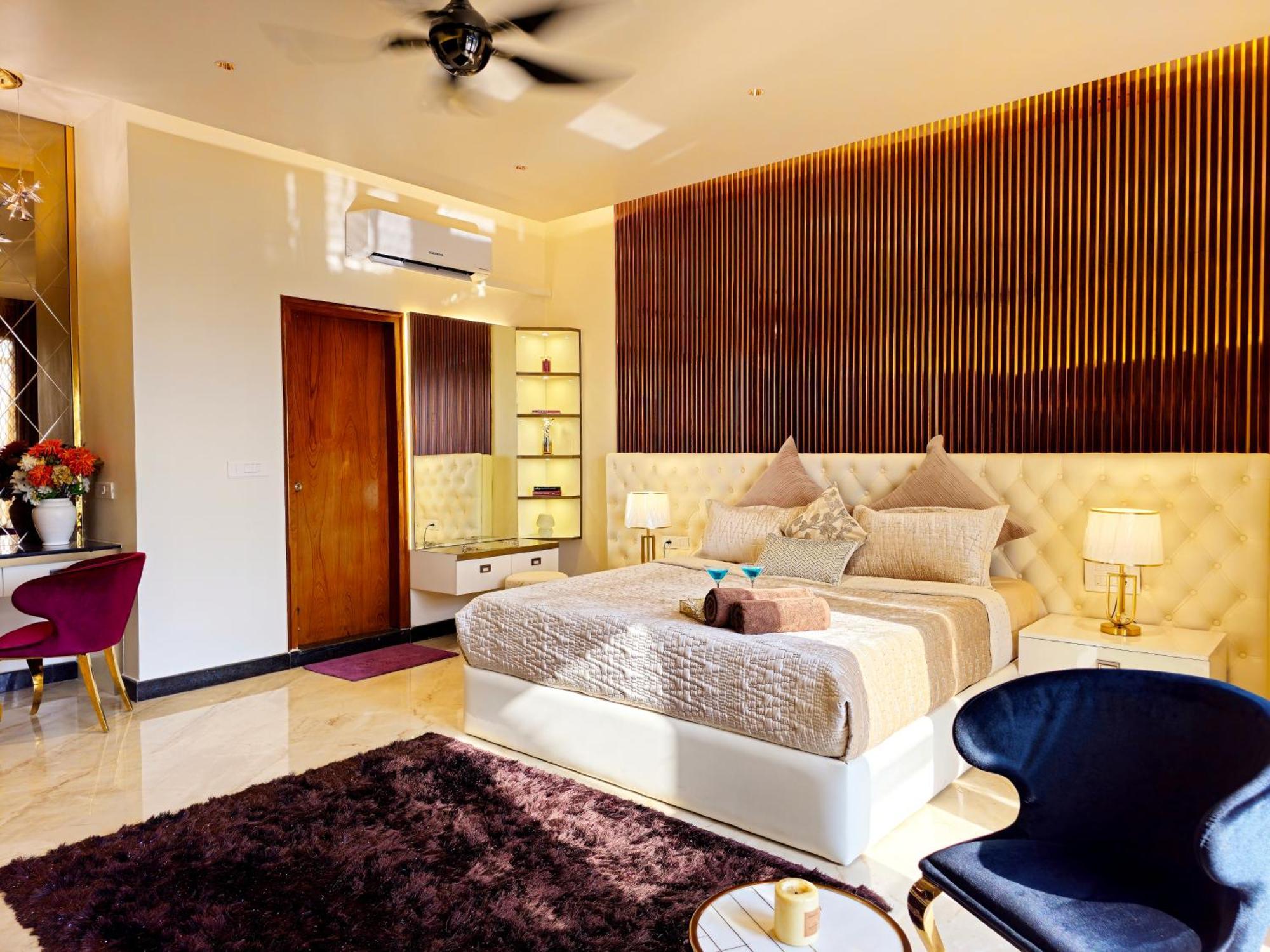 דירות העיר בנגלור The Pentouz On 100 Feet Road Indiranagar - An Urban Luxury Retreat מראה חיצוני תמונה